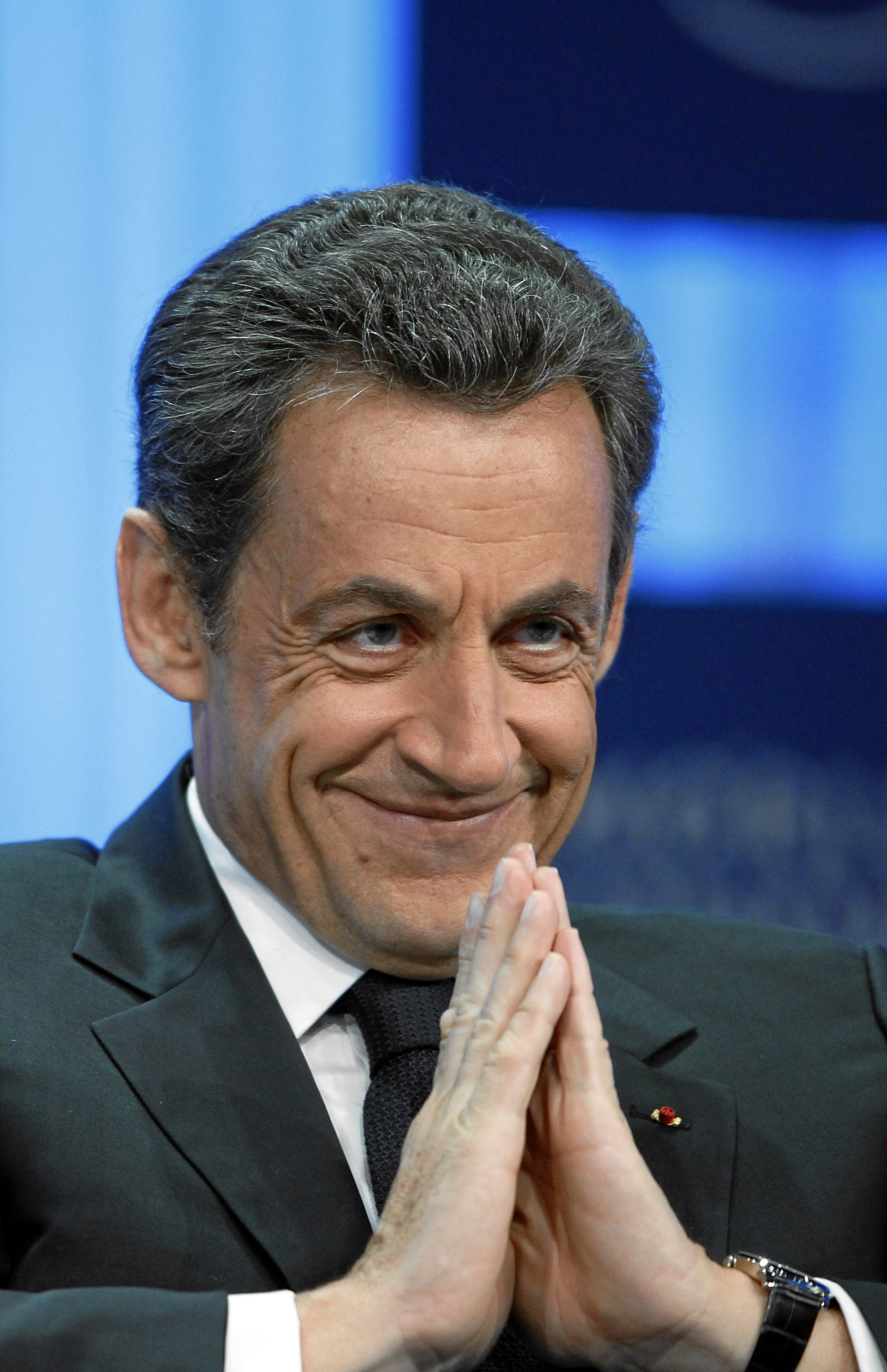 https://upload.wikimedia.org/wikipedia/commons/d/d8/Nicolas_Sarkozy_-_World_Economic_Forum_Annual_Meeting_2011_2.jpg